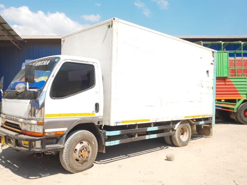 Logistics and distribution fleet